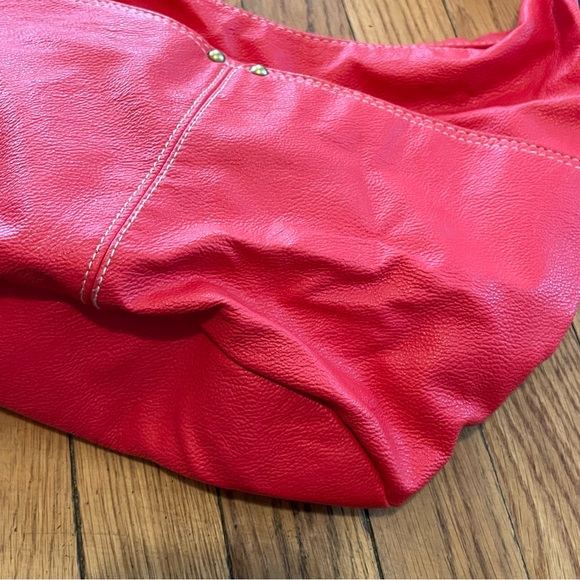 Red Merona Purse - Picture 2 of 10